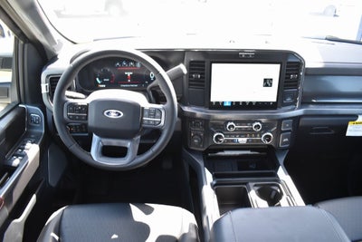 2025 Ford F-350SD Lariat DRW