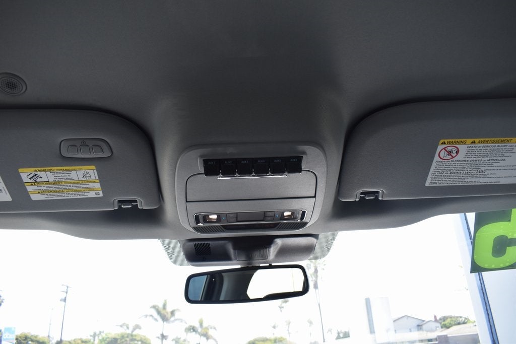 2025 Ford F-350SD Lariat DRW