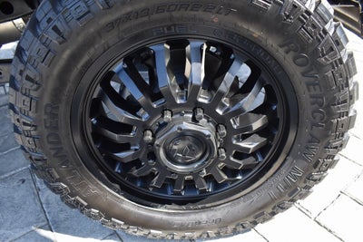 2025 Ford F-350SD Lariat DRW