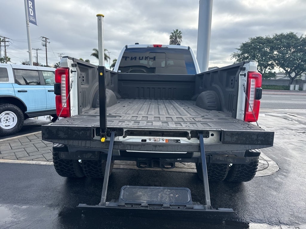 2024 Ford F-350SD Lariat DRW