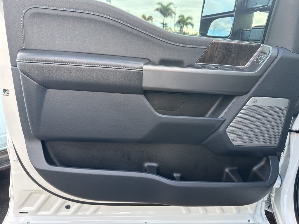 2024 Ford F-350SD Lariat DRW