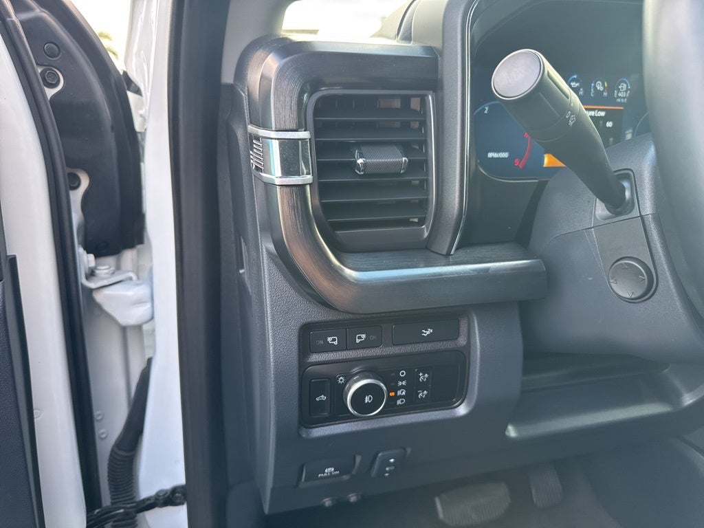 2024 Ford F-350SD Lariat DRW