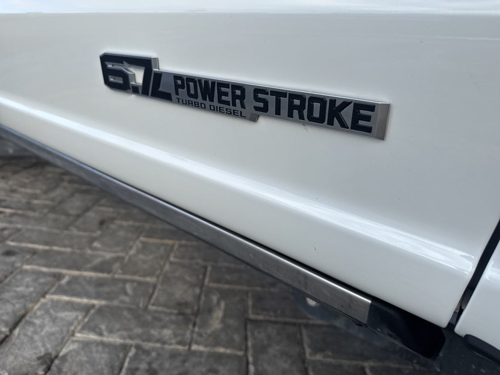 2024 Ford F-350SD Lariat DRW