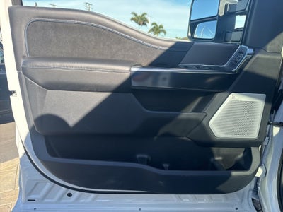 2026 Ford F-450SD Platinum DRW