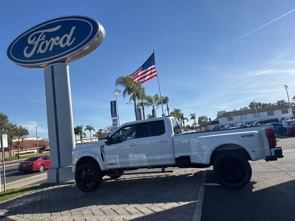 2026 Ford F-450SD Platinum DRW