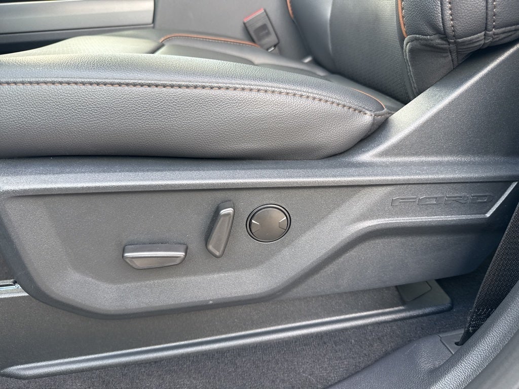 2026 Ford F-450SD Lariat DRW