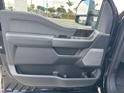 2026 Ford F-450SD Lariat DRW