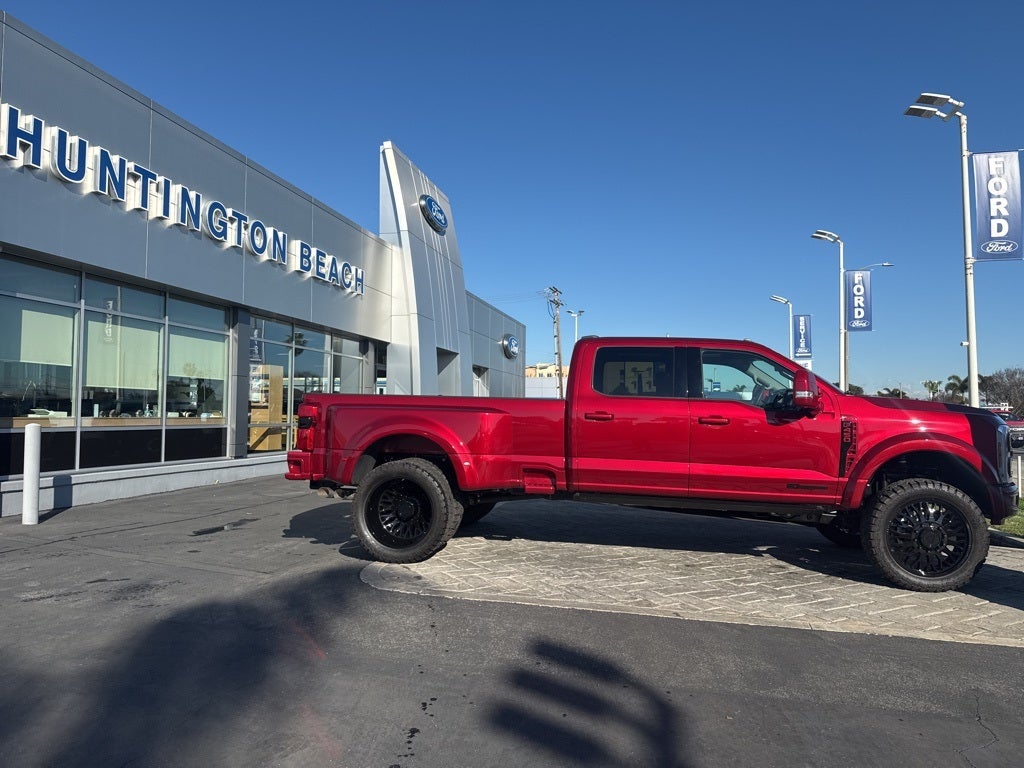 2026 Ford F-450SD Lariat DRW