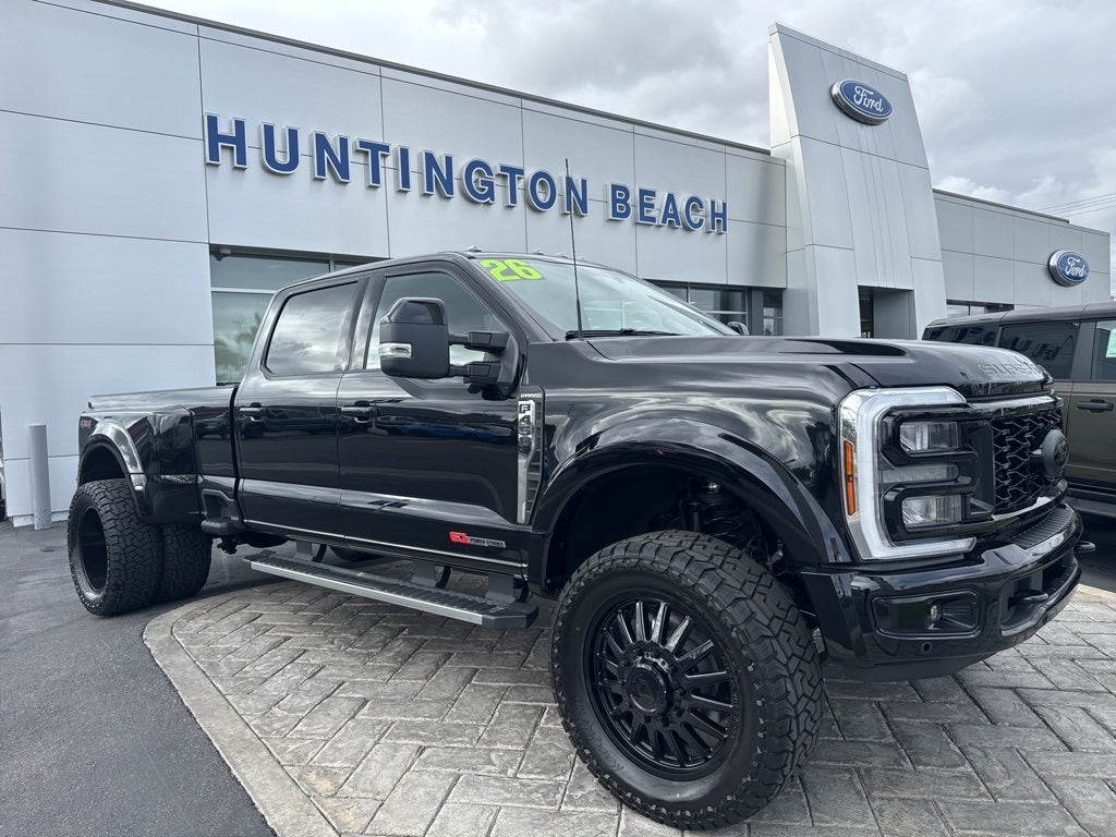 2026 Ford F-450SD Lariat DRW