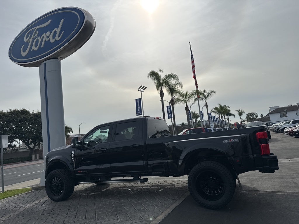 2026 Ford F-450SD Lariat DRW