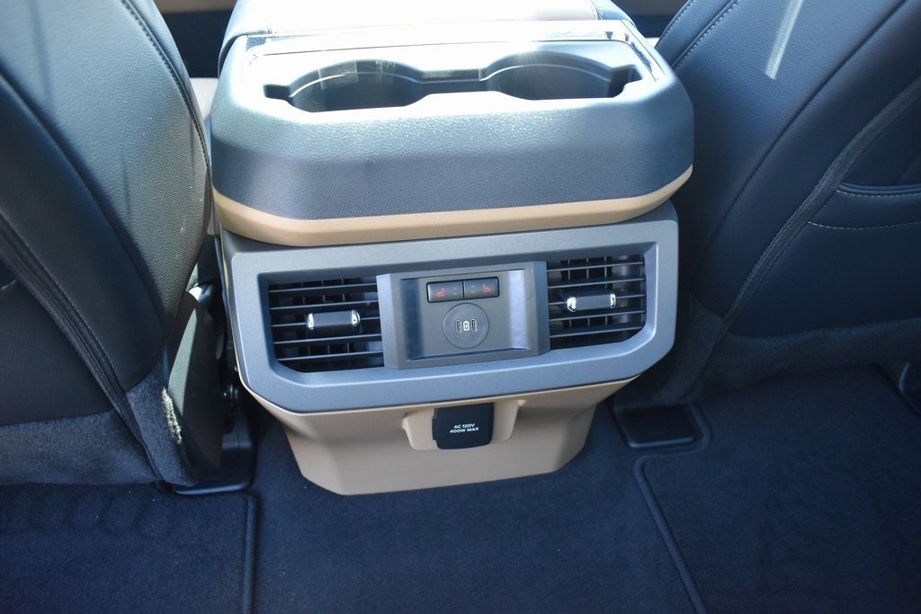 2025 Ford F-450SD Lariat DRW