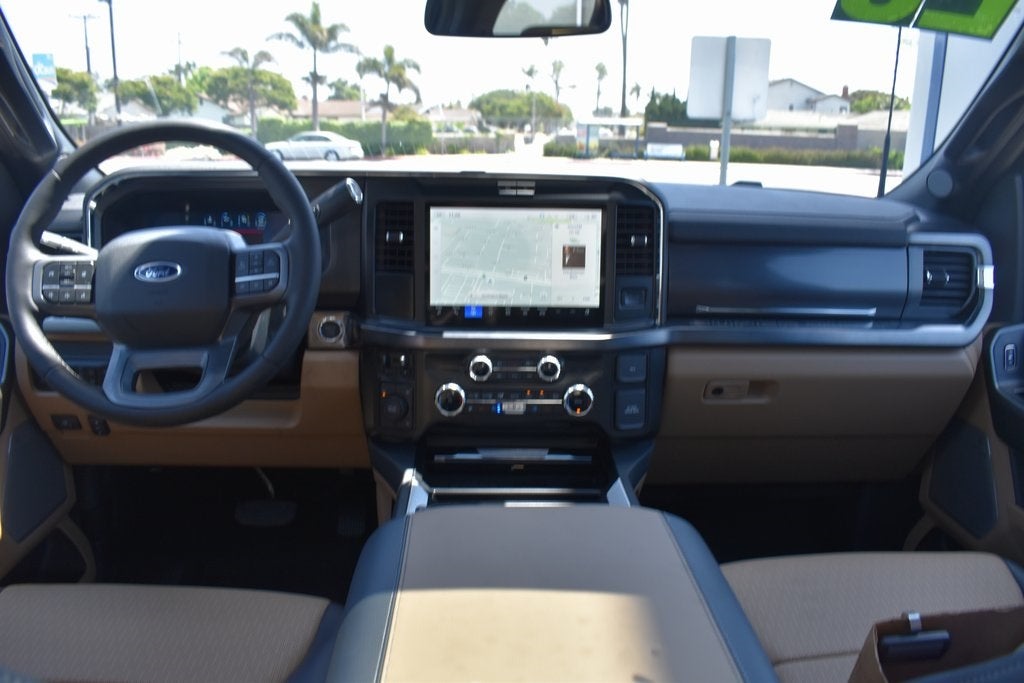 2025 Ford F-450SD Lariat DRW