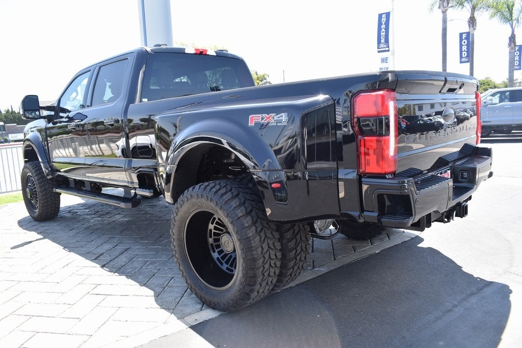 2025 Ford F-450SD Lariat DRW