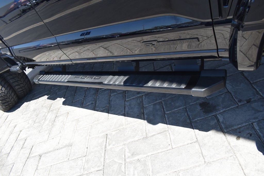 2025 Ford F-450SD Lariat DRW