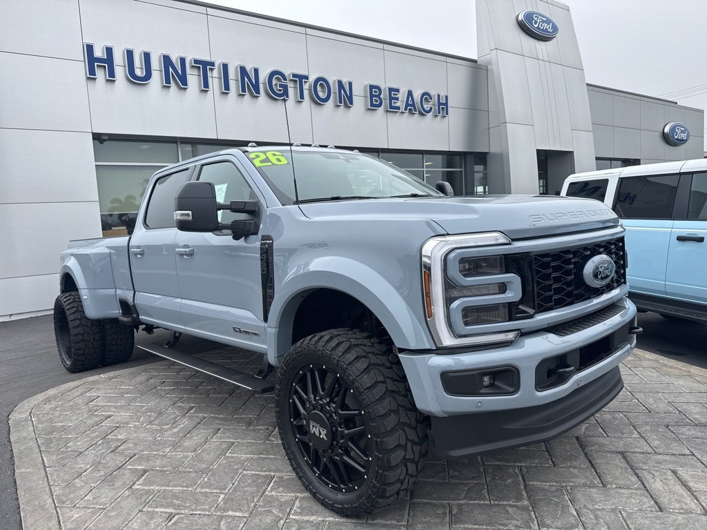 2026 Ford F-450SD Platinum DRW