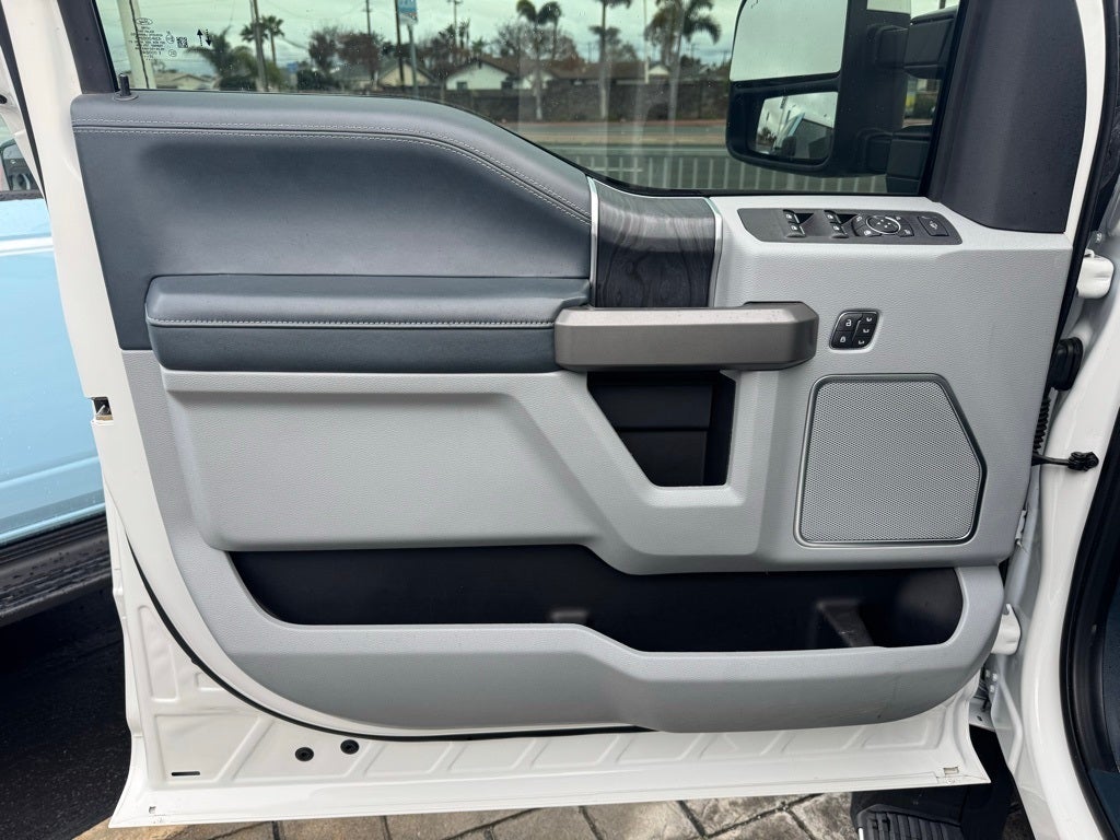 2022 Ford F-450SD Limited DRW