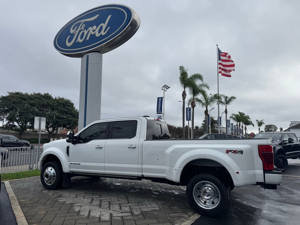 2022 Ford F-450SD Limited DRW