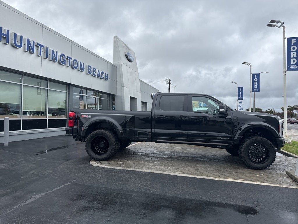 2026 Ford F-450SD Platinum DRW