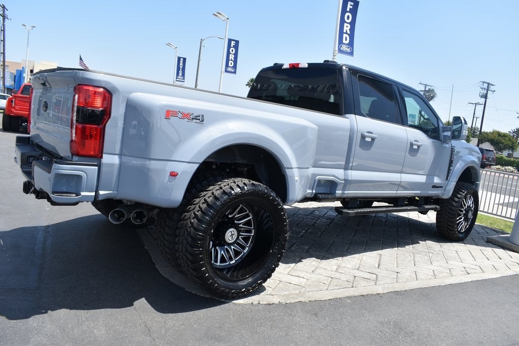 2025 Ford F-450SD Lariat DRW