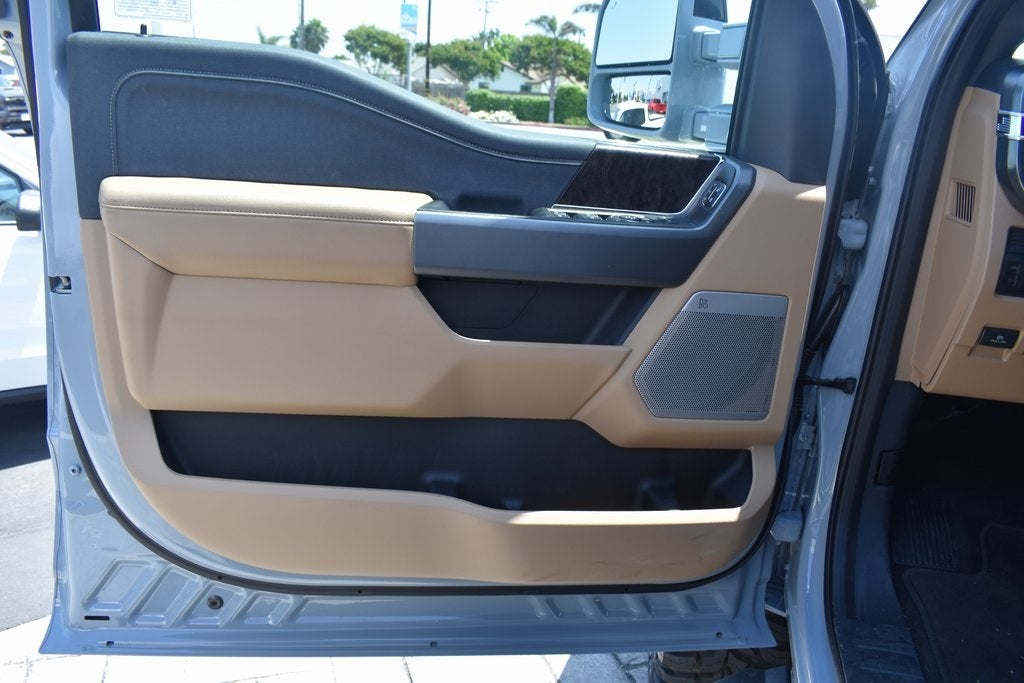 2025 Ford F-450SD Lariat DRW