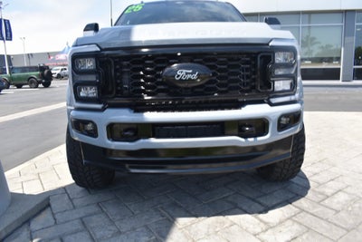 2025 Ford F-450SD Lariat DRW