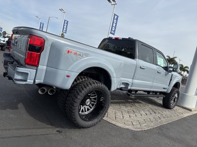 2025 Ford F-450SD Lariat DRW