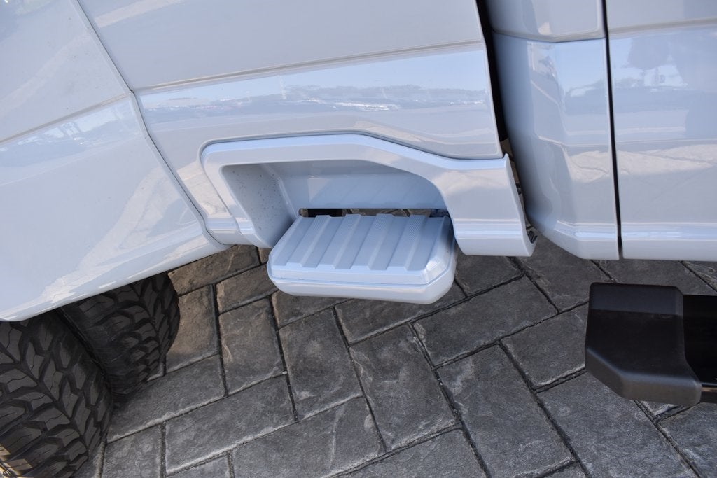 2025 Ford F-450SD Lariat DRW