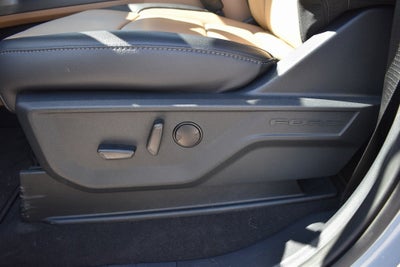 2025 Ford F-450SD Lariat DRW