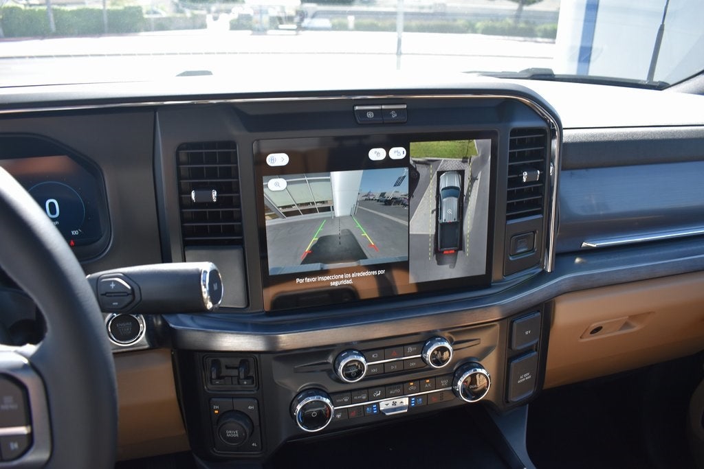 2025 Ford F-450SD Lariat DRW