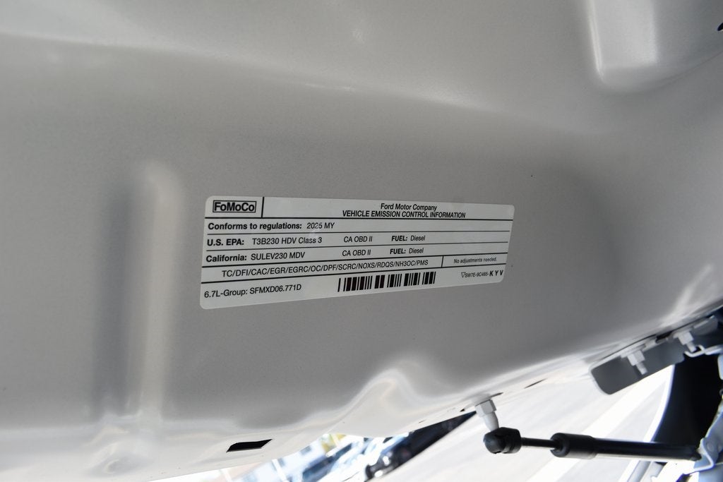 2025 Ford F-450SD Lariat DRW