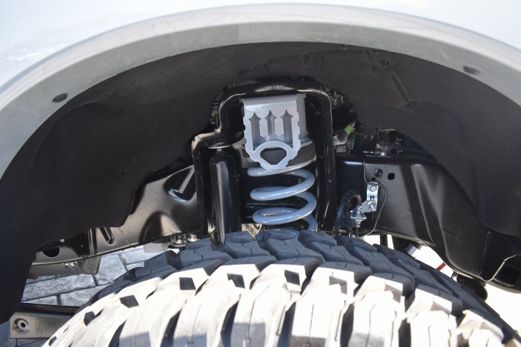 2025 Ford F-450SD Lariat DRW