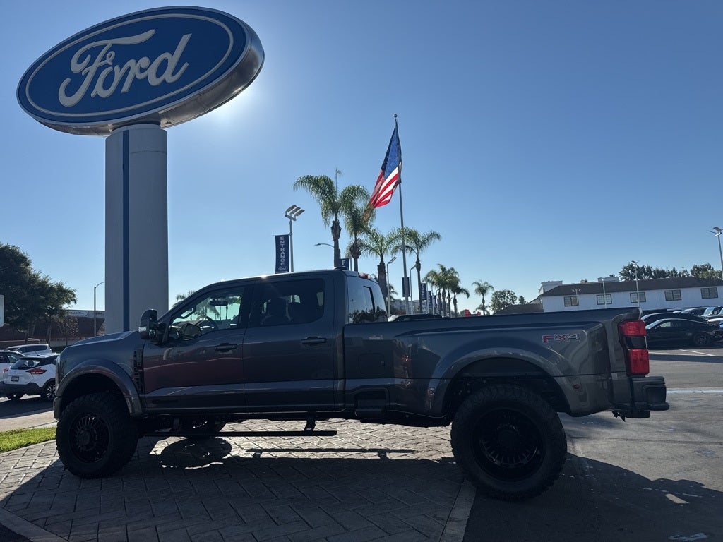 2026 Ford F-450SD Lariat DRW