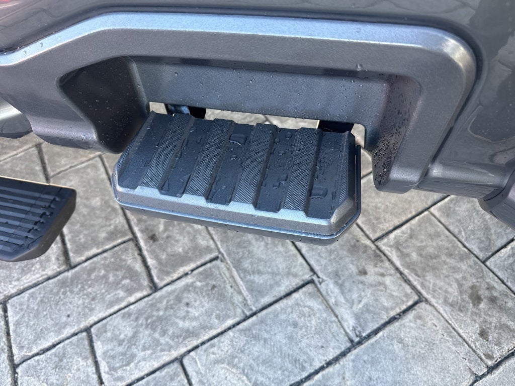 2026 Ford F-450SD Lariat DRW