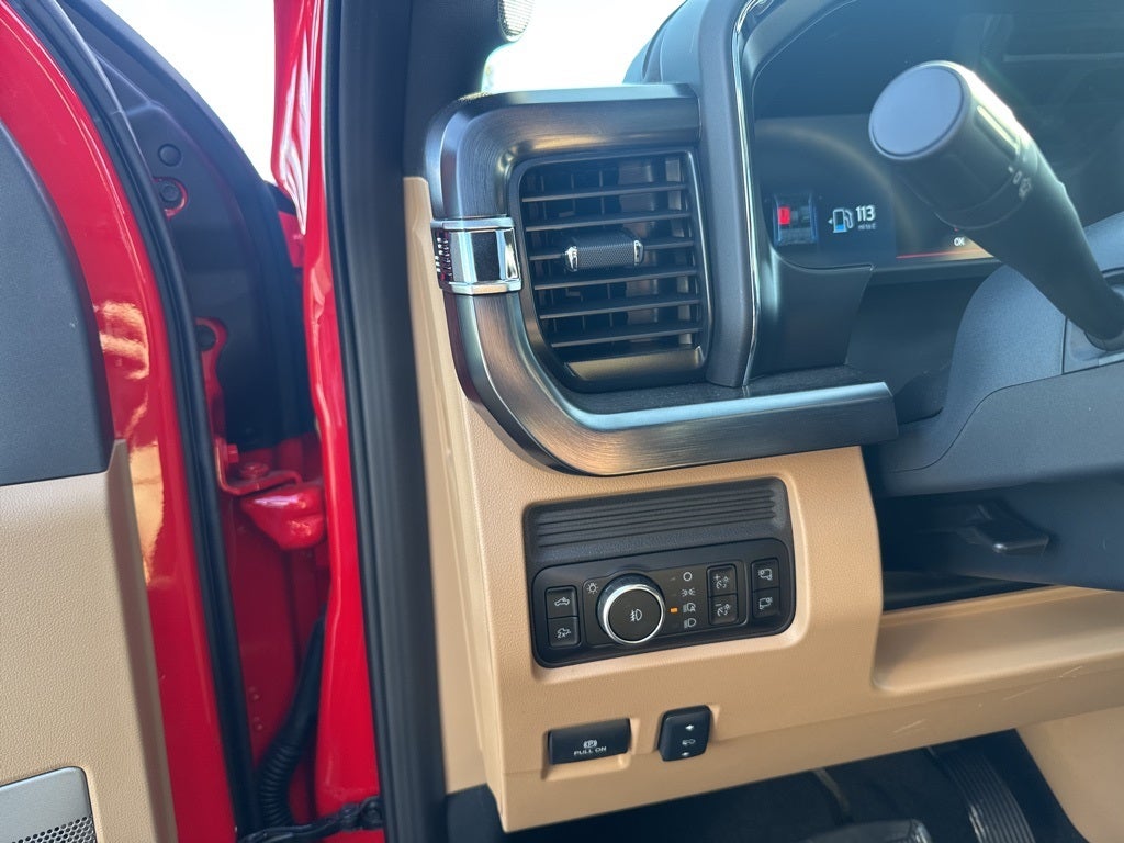 2026 Ford F-450SD Lariat DRW