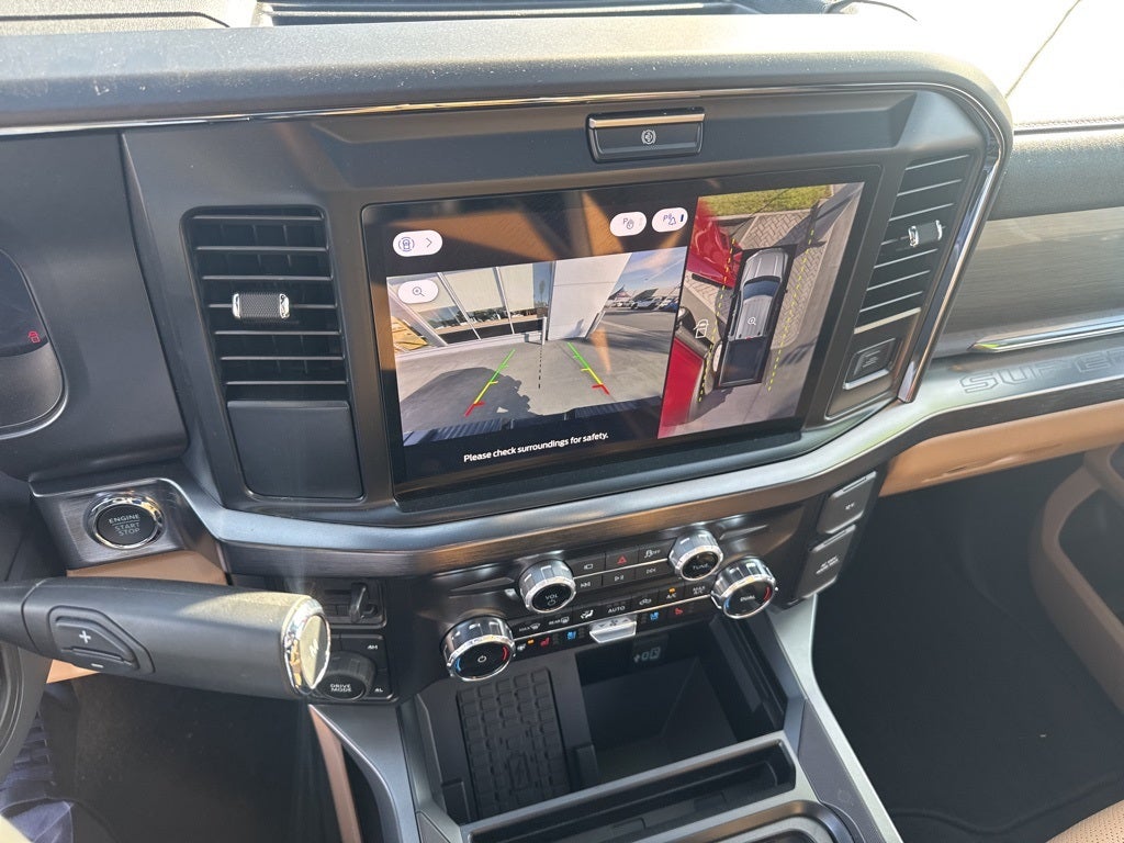 2026 Ford F-450SD Lariat DRW