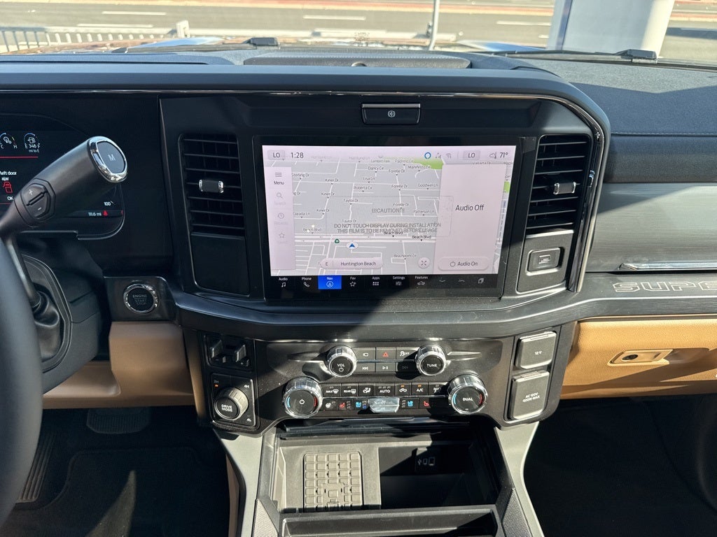 2026 Ford F-450SD Lariat DRW