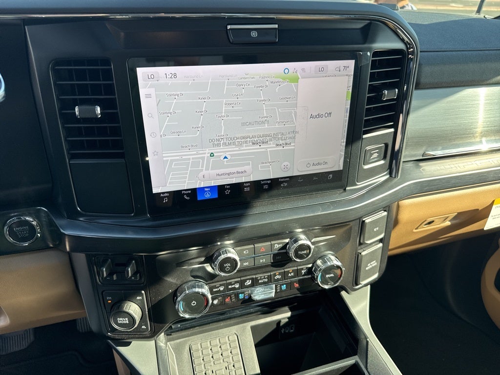 2026 Ford F-450SD Lariat DRW