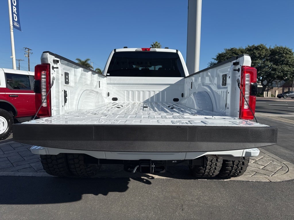 2026 Ford F-450SD Lariat DRW