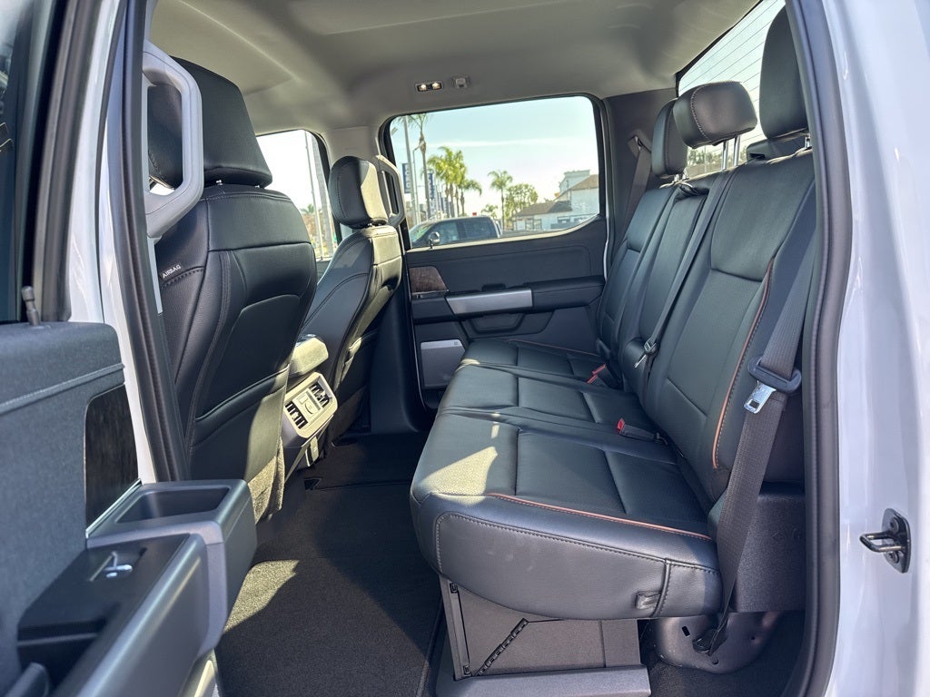 2026 Ford F-450SD Lariat DRW