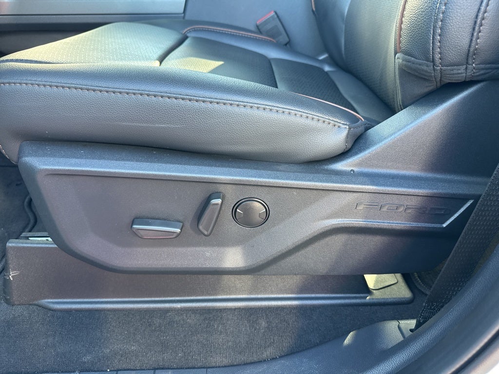 2026 Ford F-450SD Lariat DRW