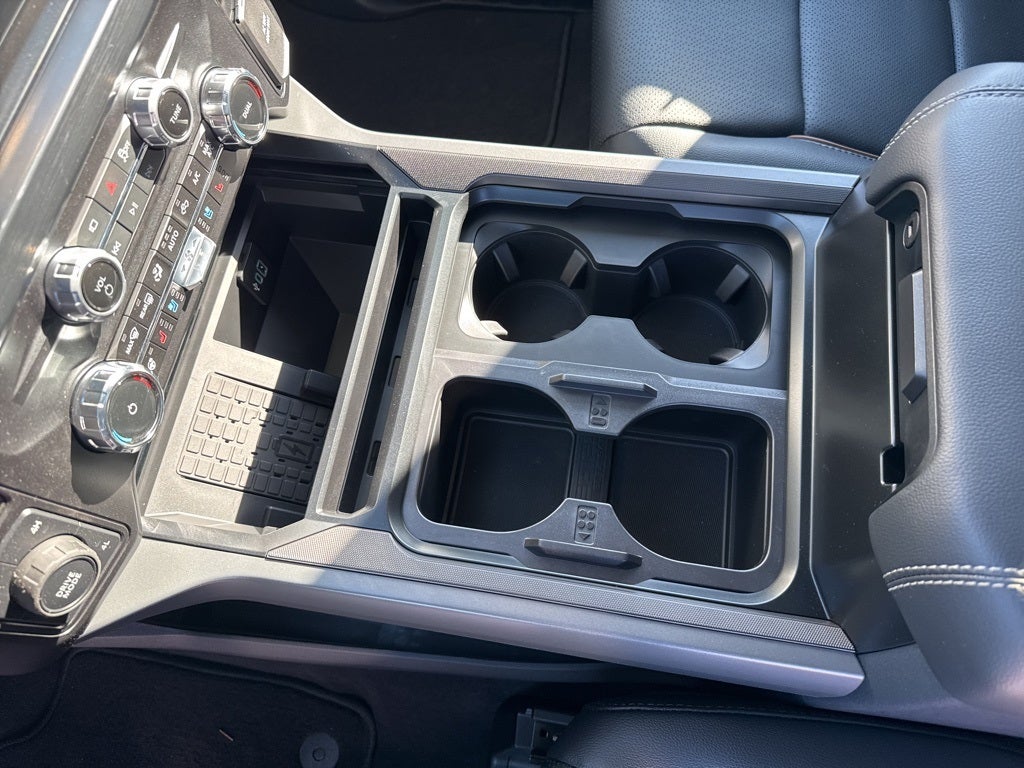 2026 Ford F-450SD Lariat DRW