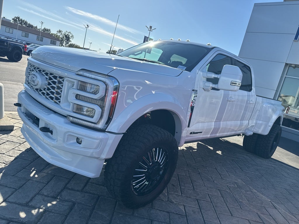 2026 Ford F-450SD Lariat DRW