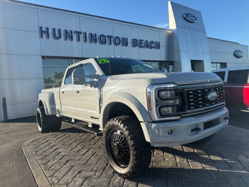 2026 Ford F-450SD Lariat DRW