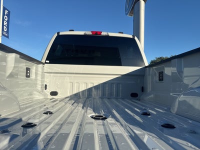 2026 Ford F-450SD Lariat DRW