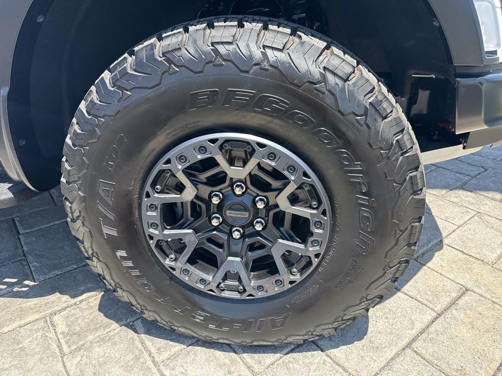 2025 Ford F-150 Raptor R