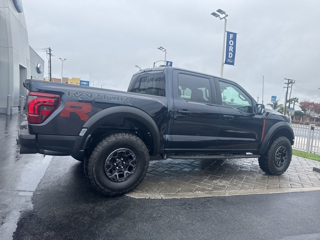 2025 Ford F-150 Raptor R