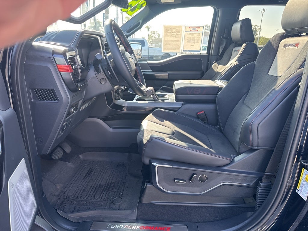 2025 Ford F-150 Raptor R