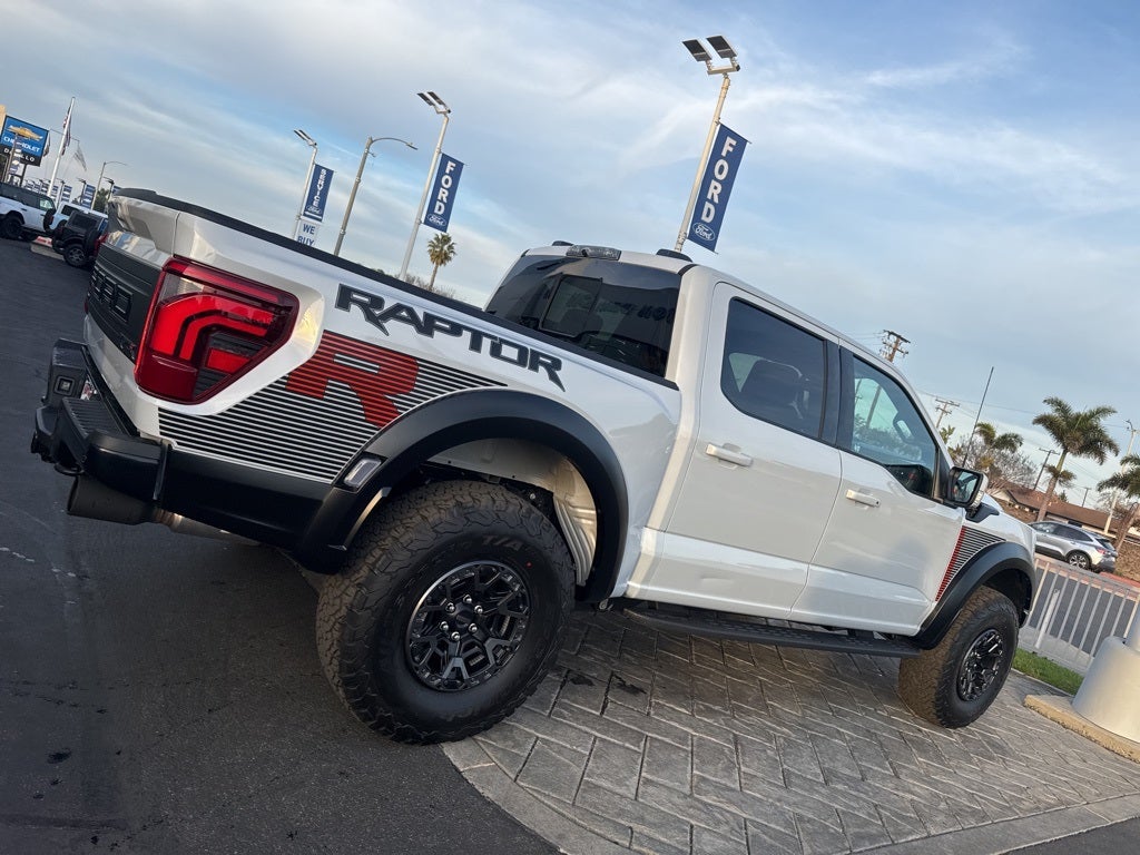 2025 Ford F-150 Raptor R