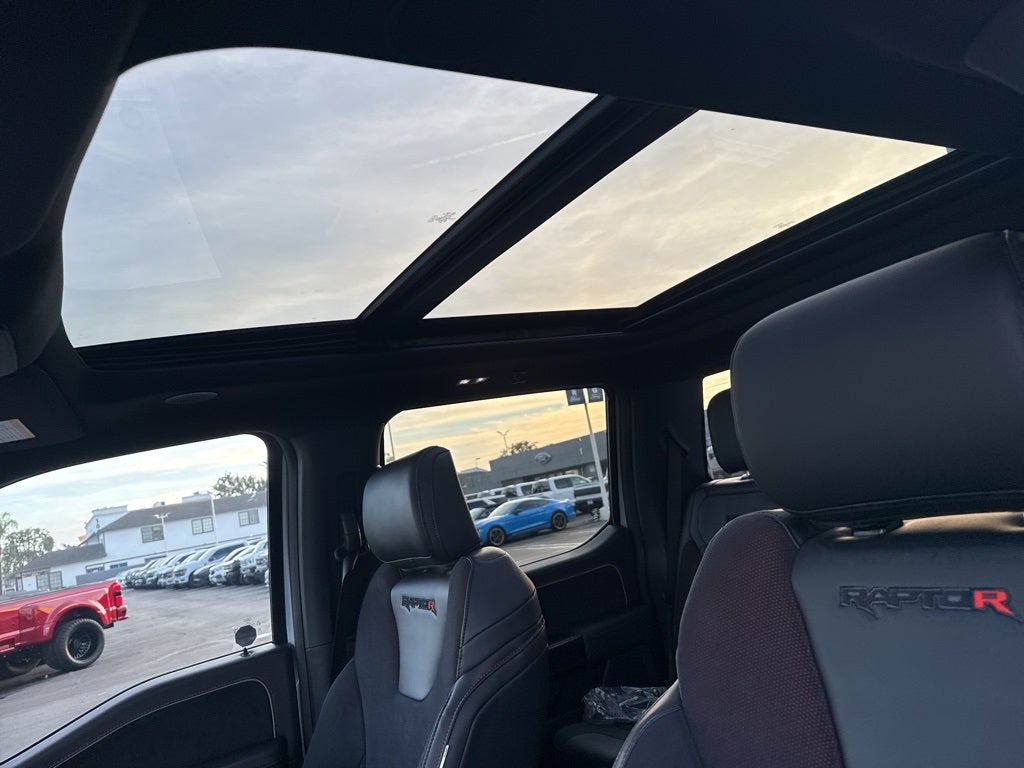 2025 Ford F-150 Raptor R