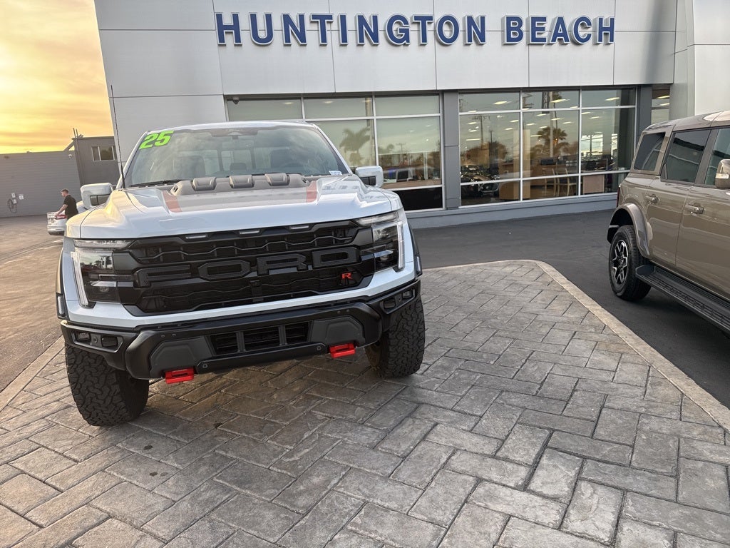 2025 Ford F-150 Raptor R